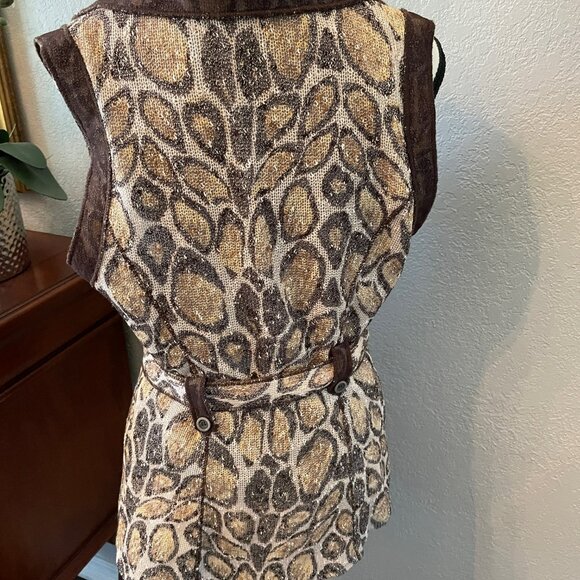 vest - Picture 3 of 3